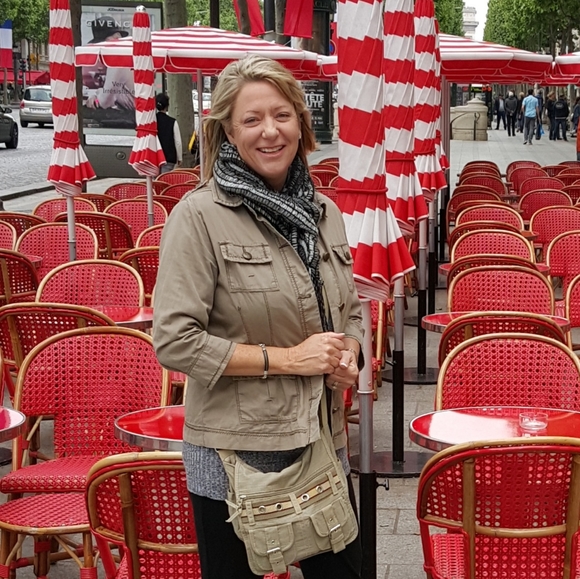 Beautiful, interesting, fun, exciting finds! - Picture 3 of 4